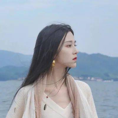 人形机器人有了“身份证”